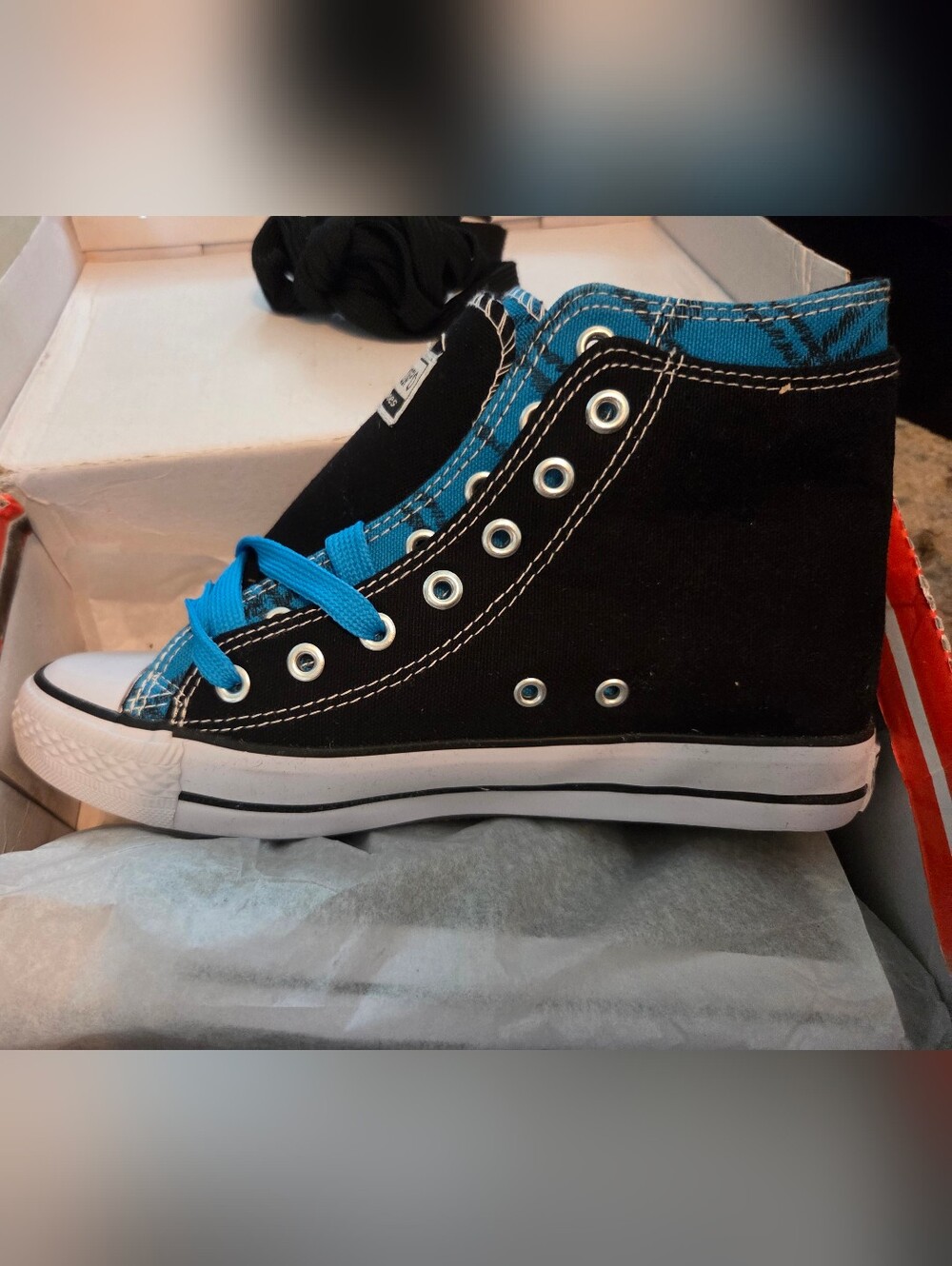 Kids Black and Blue High-Top Canvas Sneakers Size 7